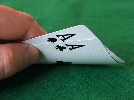 On Poker, Mahjong, and Campus Recruiting